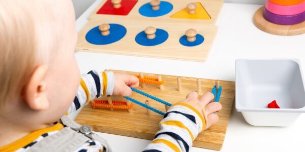 自宅保育でできる遊び：知育あそび